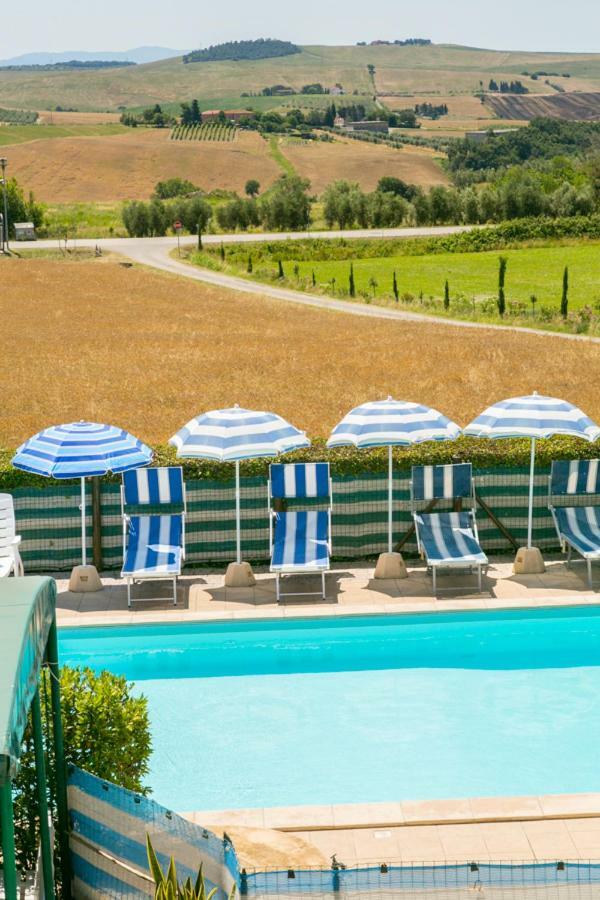 Agriturismo Case Nuove Кастелина Маритима Екстериор снимка