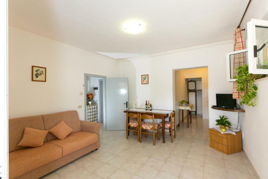 Agriturismo Case Nuove Кастелина Маритима Екстериор снимка