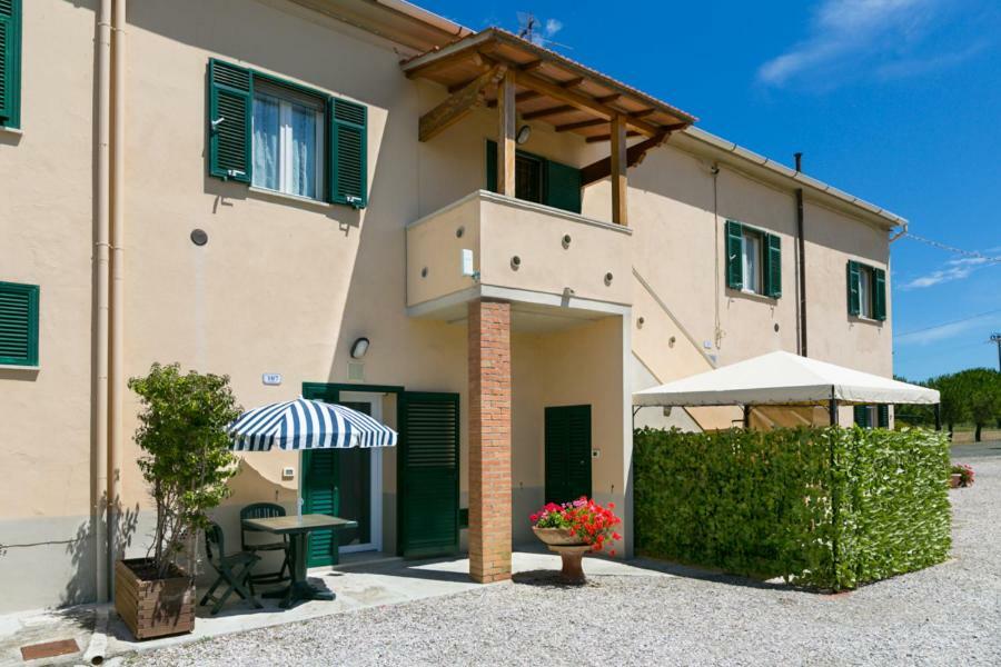 Agriturismo Case Nuove Кастелина Маритима Екстериор снимка