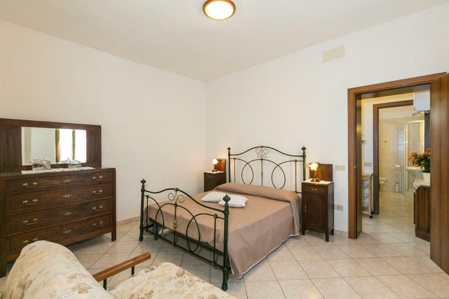 Agriturismo Case Nuove Кастелина Маритима Екстериор снимка